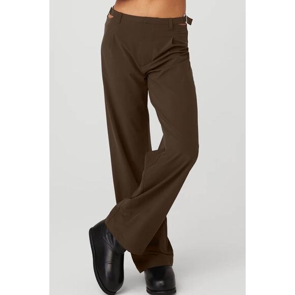 ALO Yoga Mid-Rise Showdown Trouser Women’s Size Medium Color Espresso - Picture 1 of 10